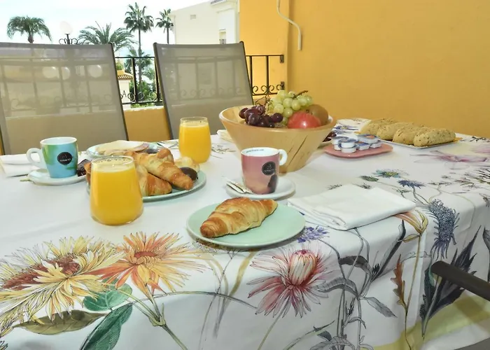 Apartment Cabopino Apartament, Marbella's